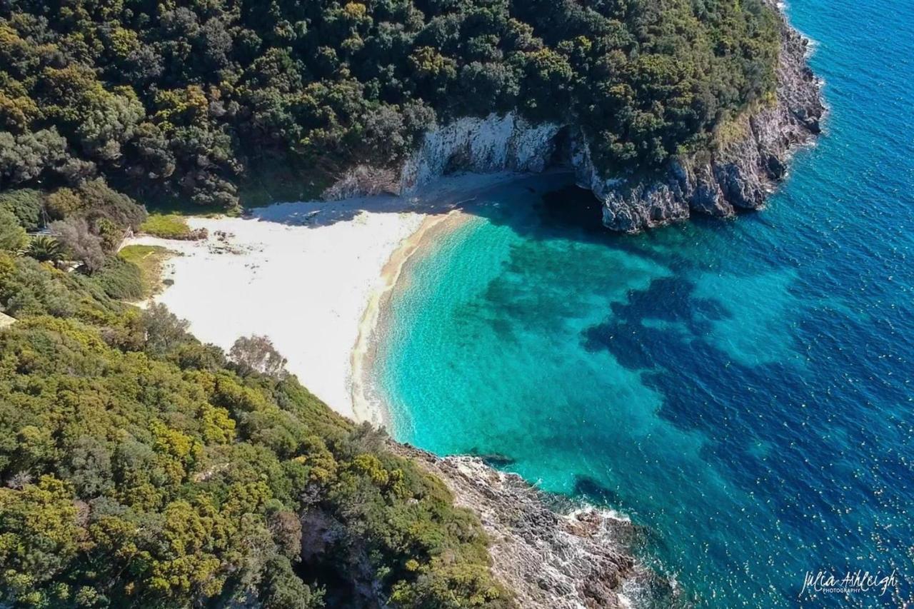 La Maisonette House In The Heart Of Liapades Close To Rovinia Beach & Paleokastritsa Esterno foto